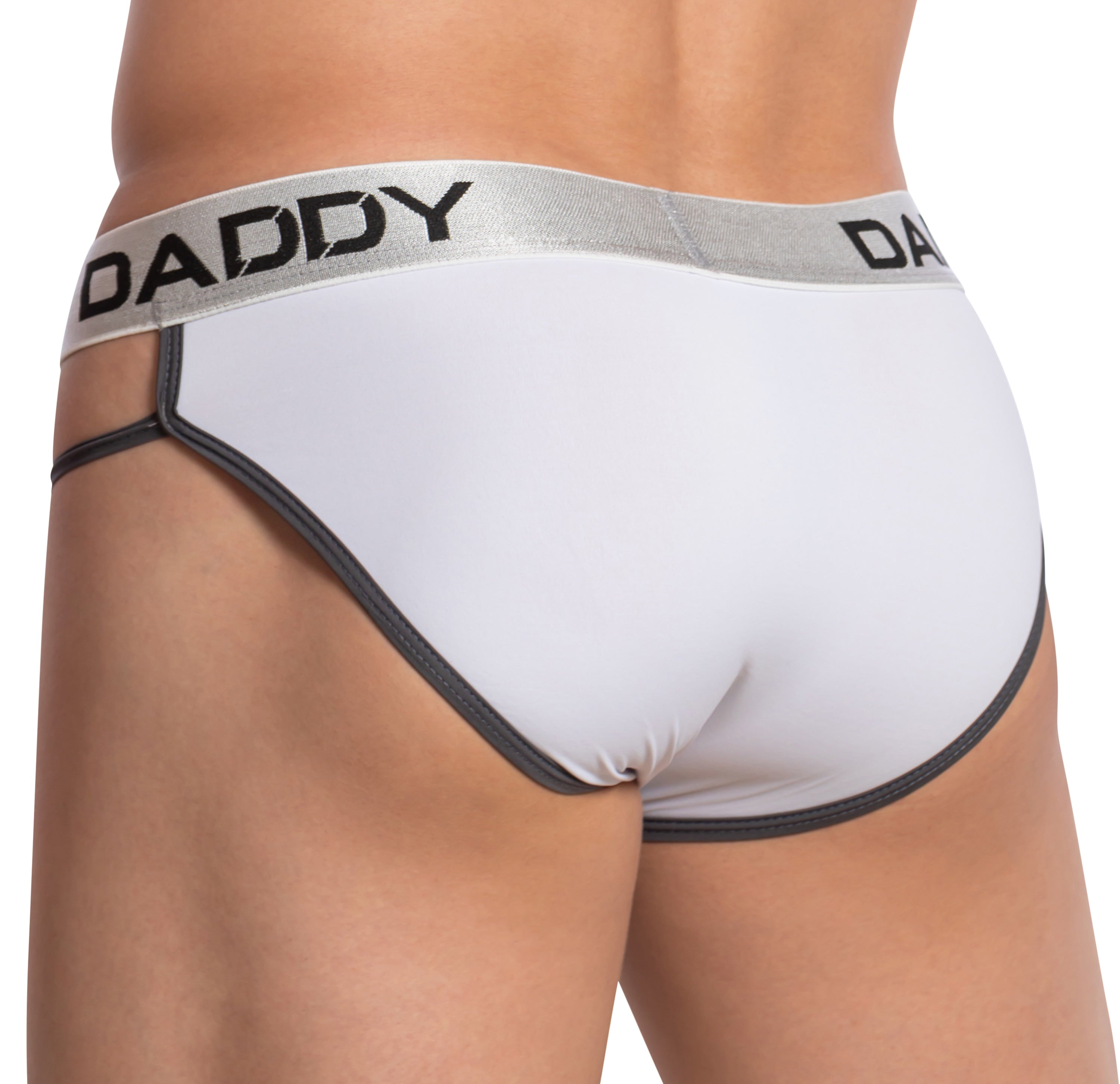 Daddy DDJ020 Brief