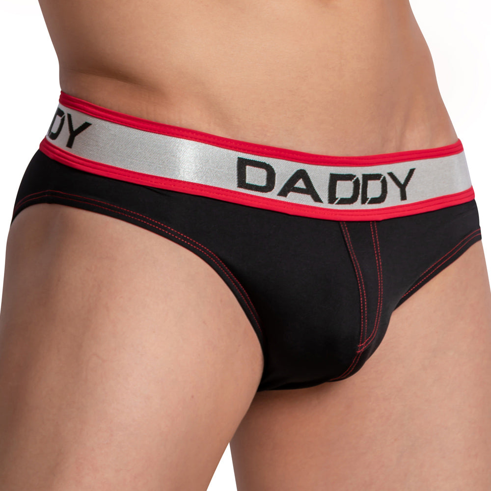 Daddy DDJ023 Brief